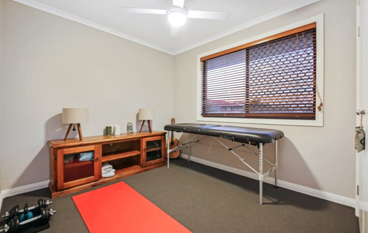 38/5-15 Galeen Drive BURLEIGH WATERS 12