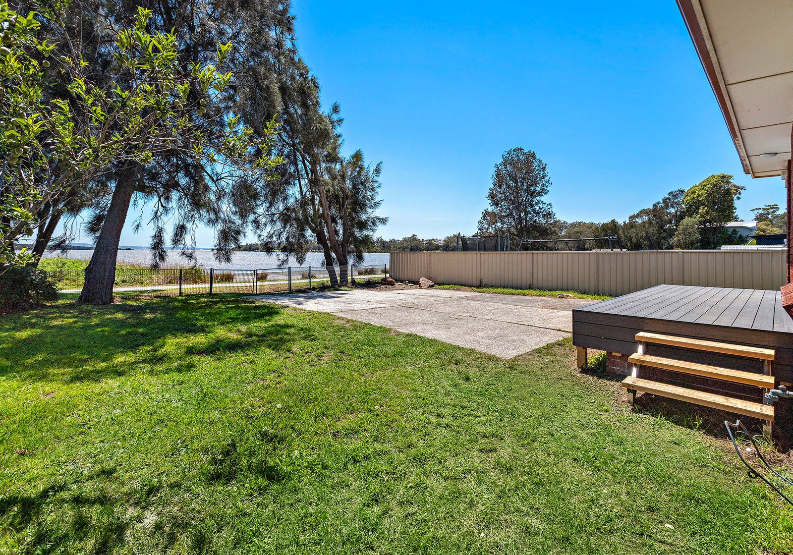 3/85 Koona Street ALBION PARK RAIL 9