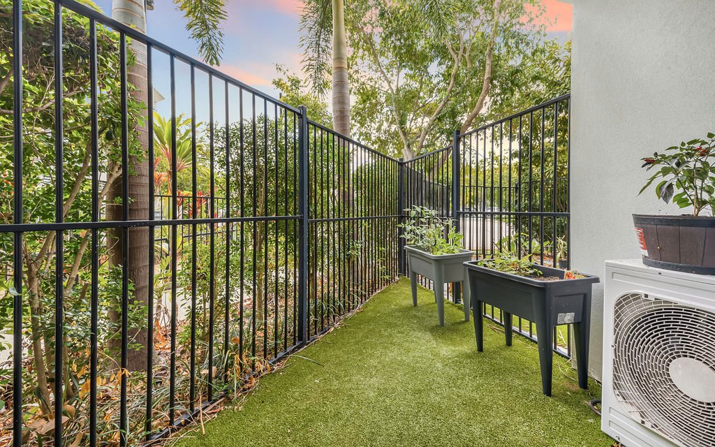 38/5074 Emerald Island Drive CARRARA 5