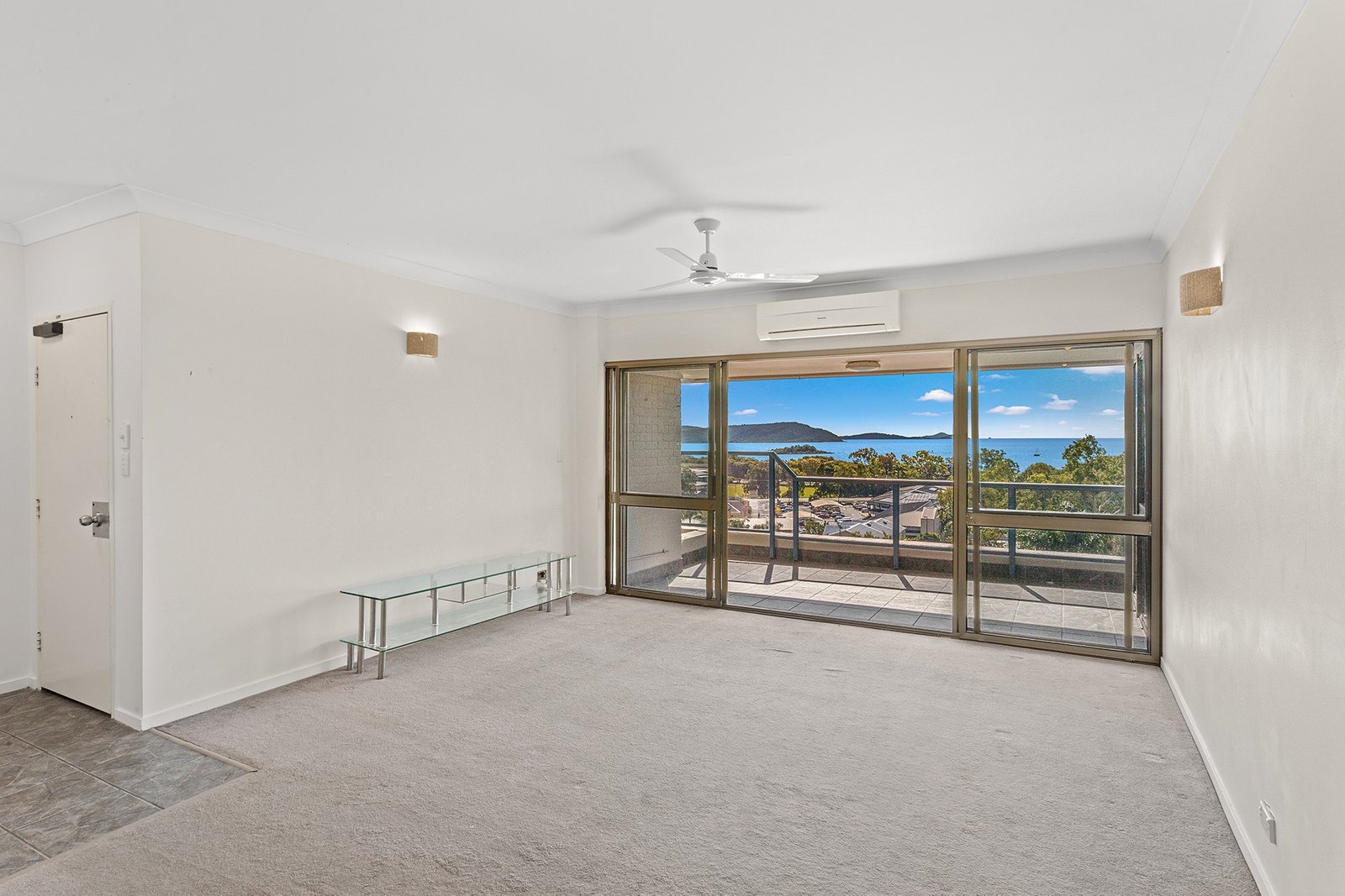 38/6 Eshelby Drive CANNONVALE 2