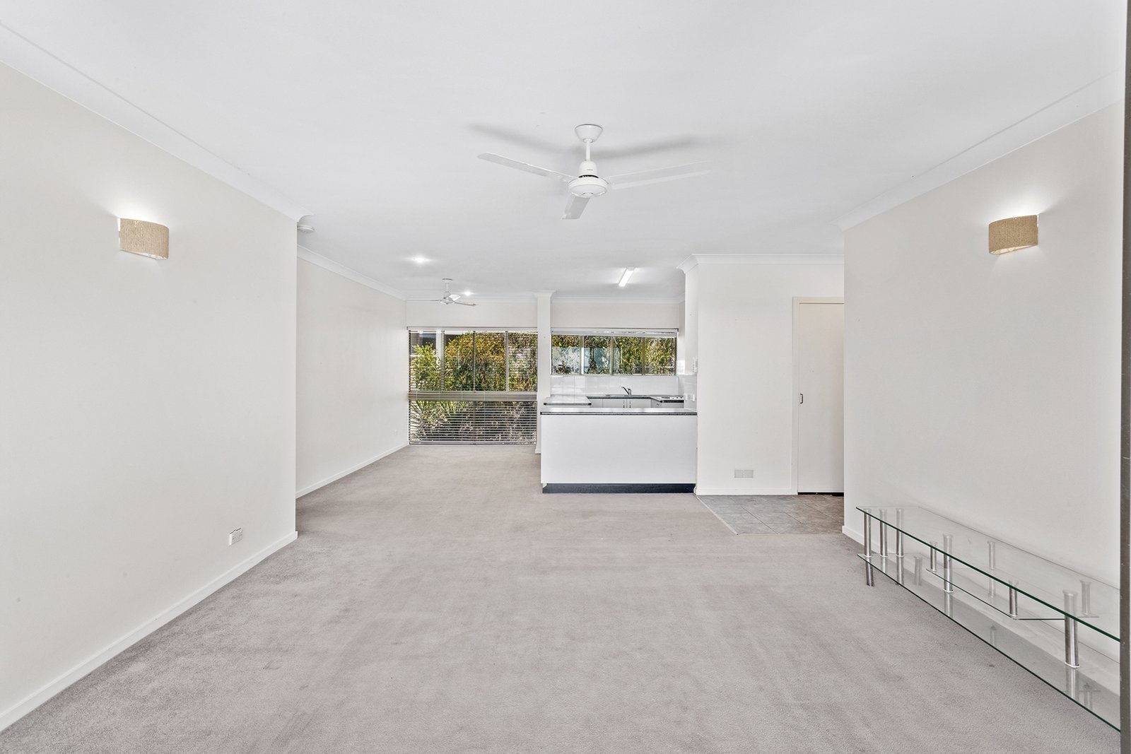 38/6 Eshelby Drive CANNONVALE 3