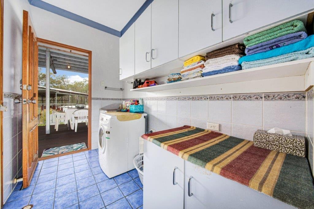 386 INTREPID Drive FORESHORES 17