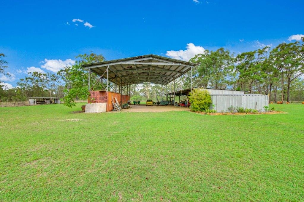 386 INTREPID Drive FORESHORES 4
