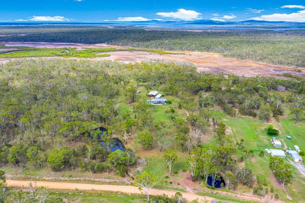 386 INTREPID Drive FORESHORES 28