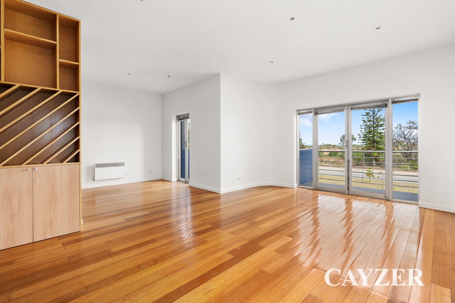 Gallery: 3/86a Marine Parade