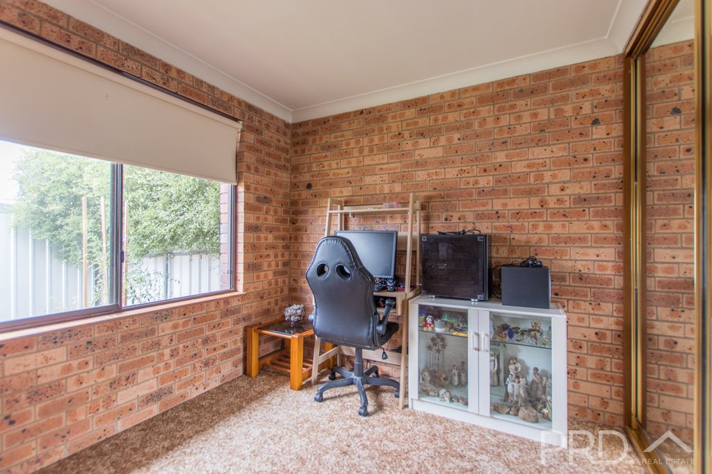 3/86A Simpson Street TUMUT 8