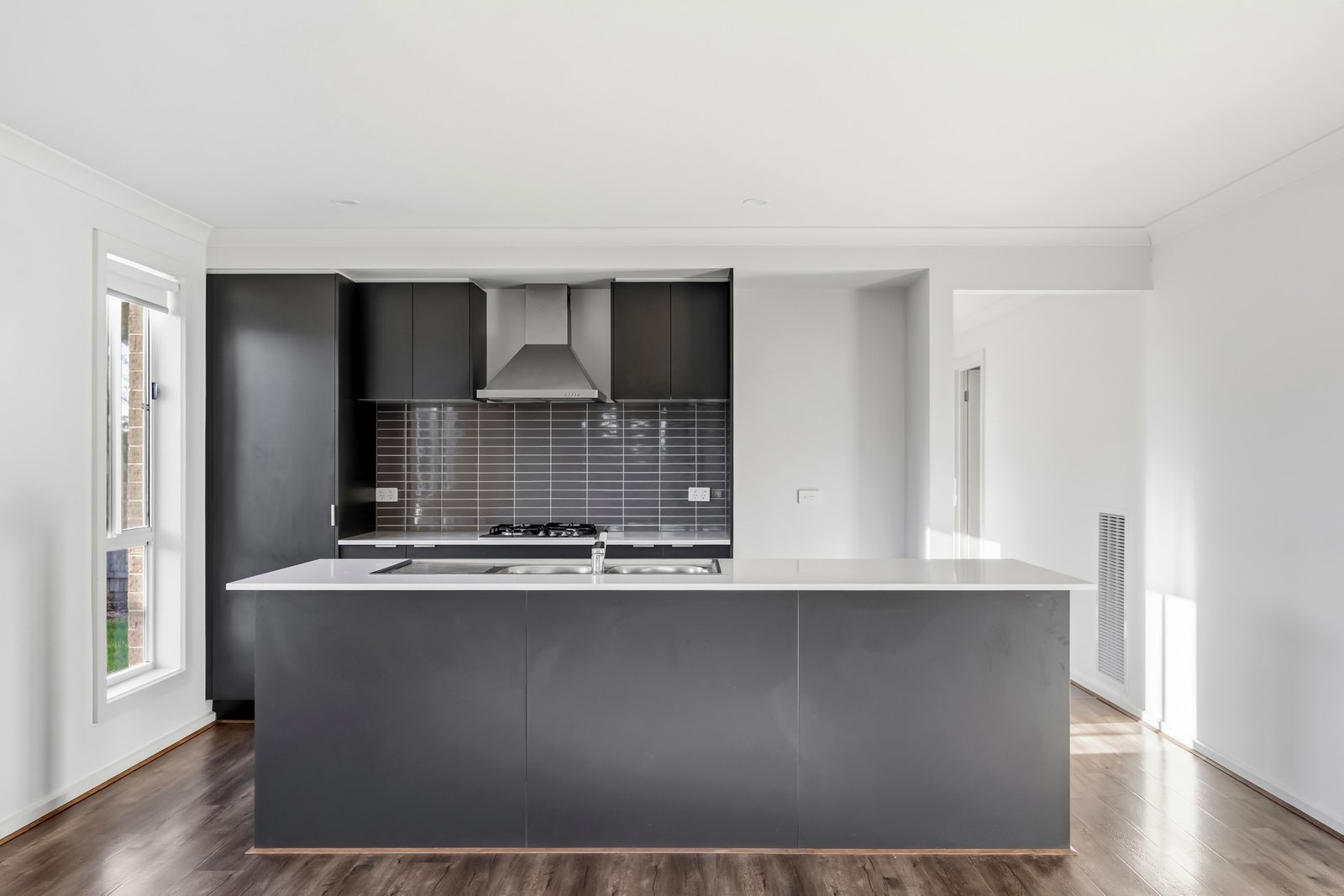 Gallery: 387 Greenhalghs Road
