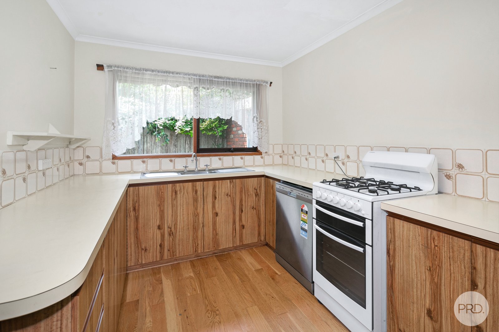 3/88 Albert Street SEBASTOPOL 4