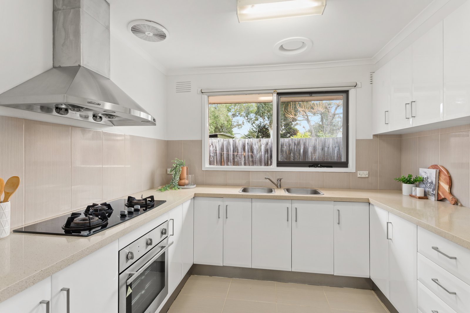 Gallery: 3/88 Albion Road