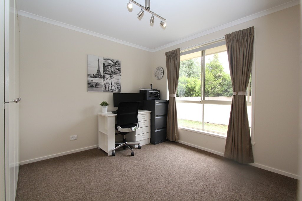 3/88 Atkinson Street BALLAN 8