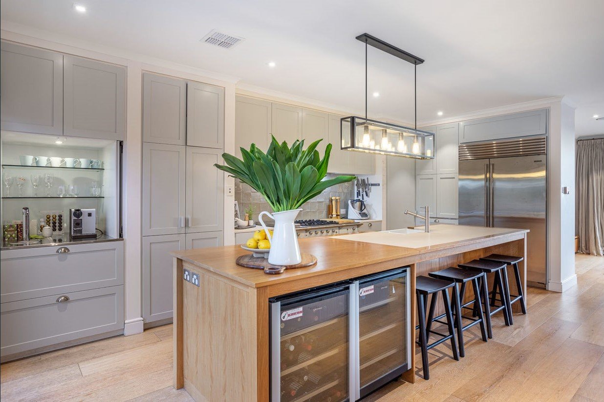 Gallery: 388 Beach Road
