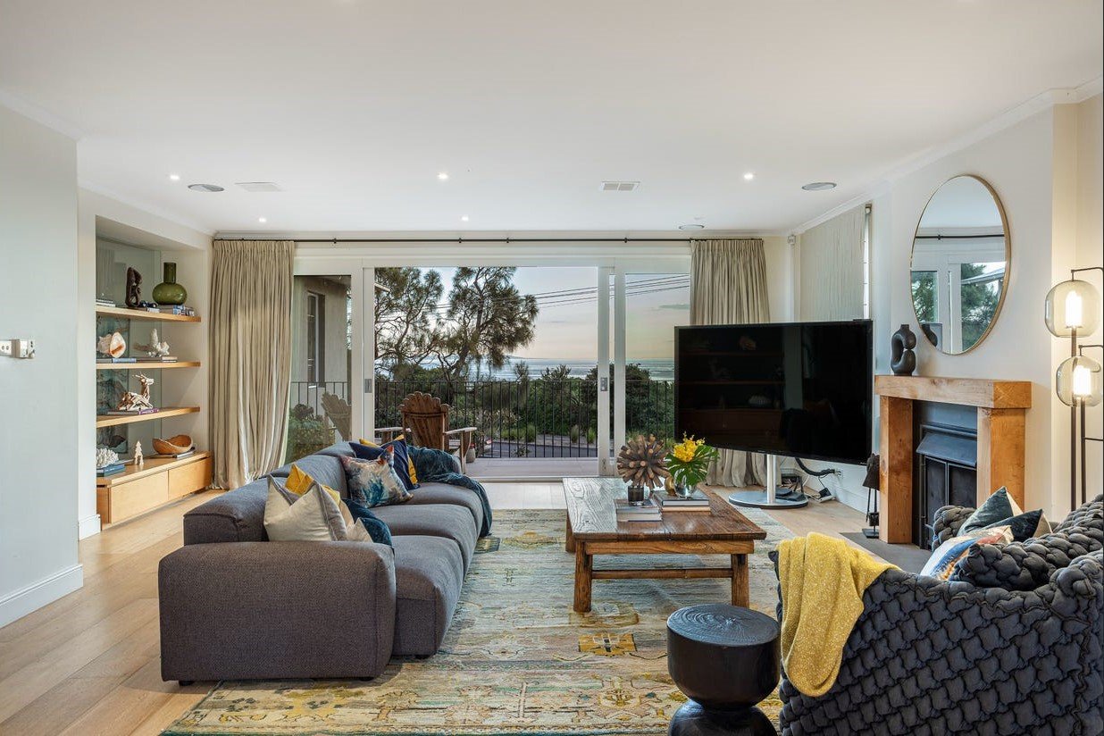 Gallery: 388 Beach Road