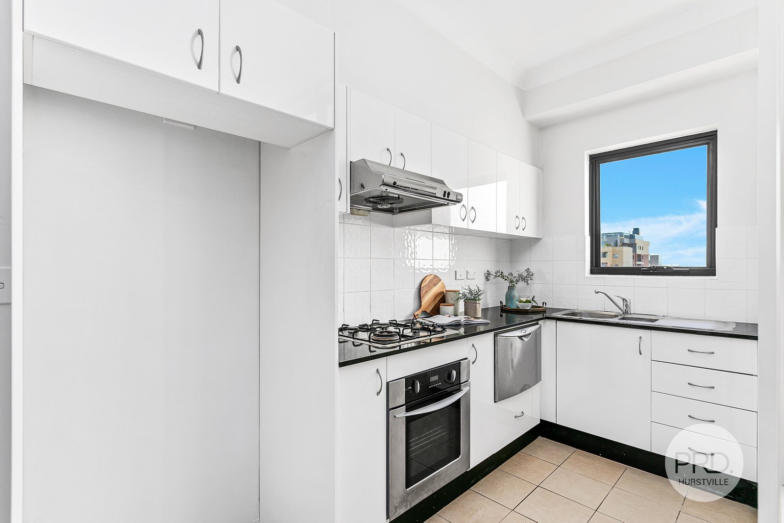 38/8 Derby Street KOGARAH 3