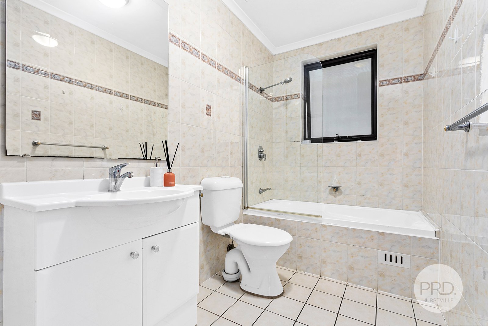 38/8 Derby Street KOGARAH 4