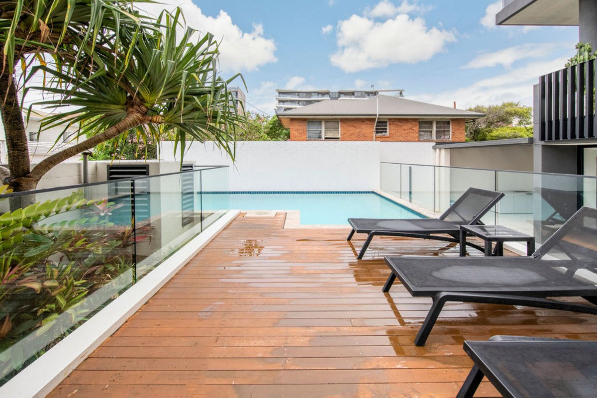 3/88 Jefferson Lane Palm Beach 17