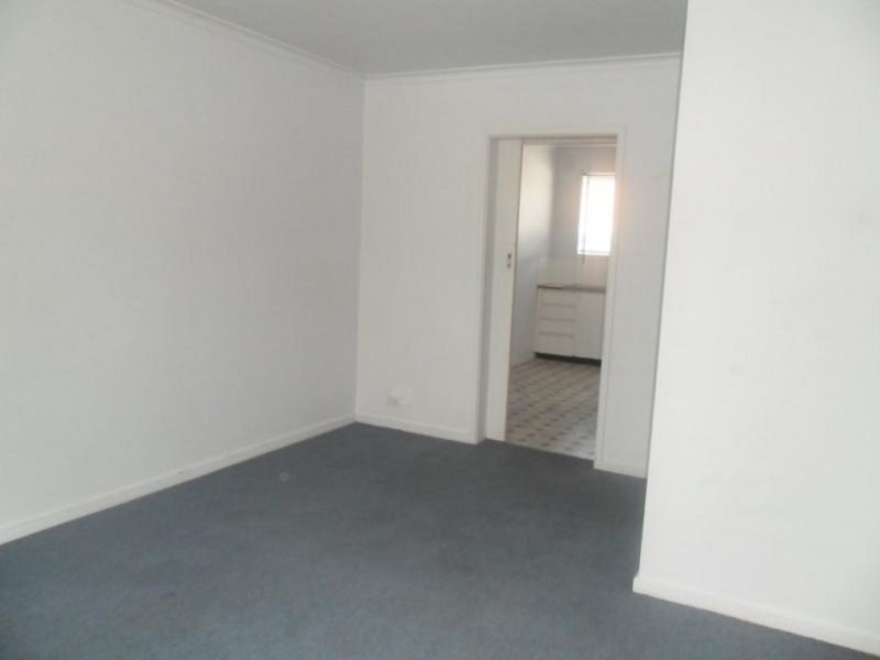 Gallery: 3/88 Kernot Street