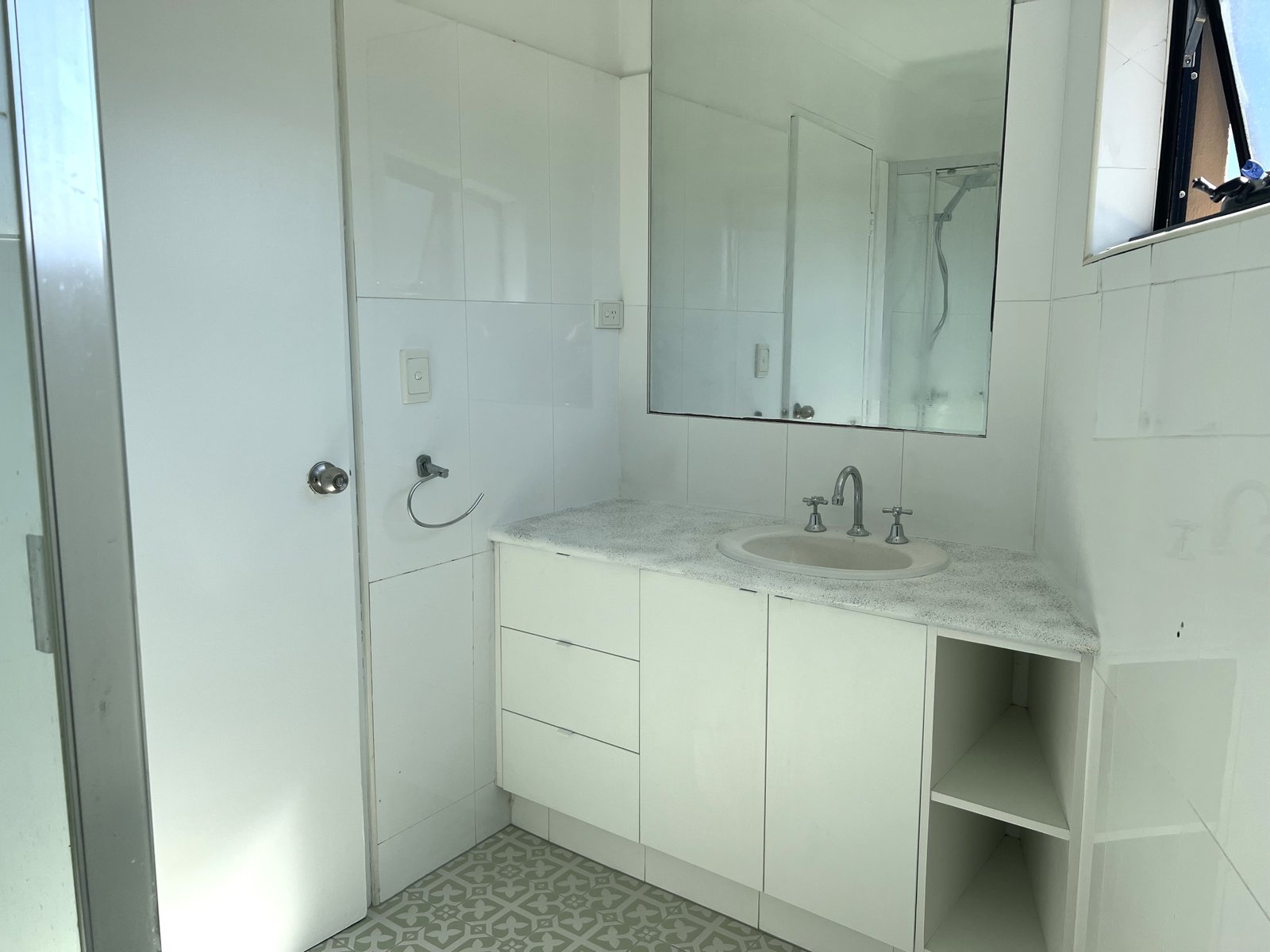 3/88 Sarawak Avenue PALM BEACH 9