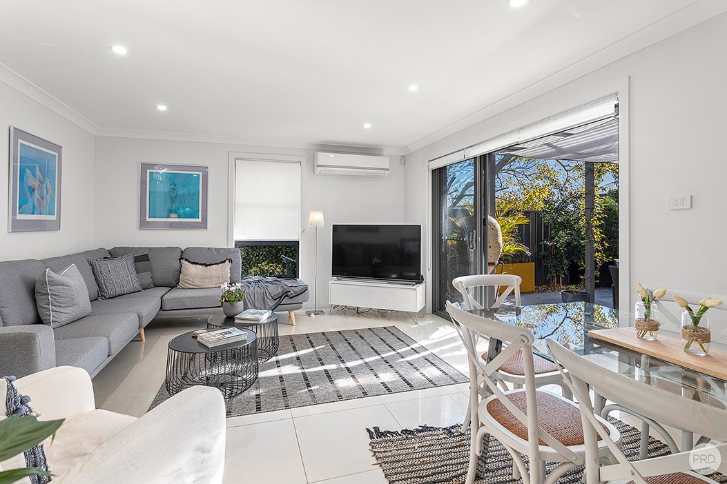 3/88 Tomaree Road SHOAL BAY 9