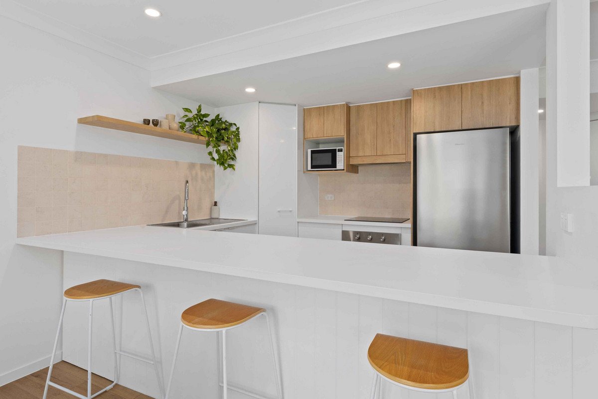 38/9-15 Harrier Drive Burleigh Waters 3
