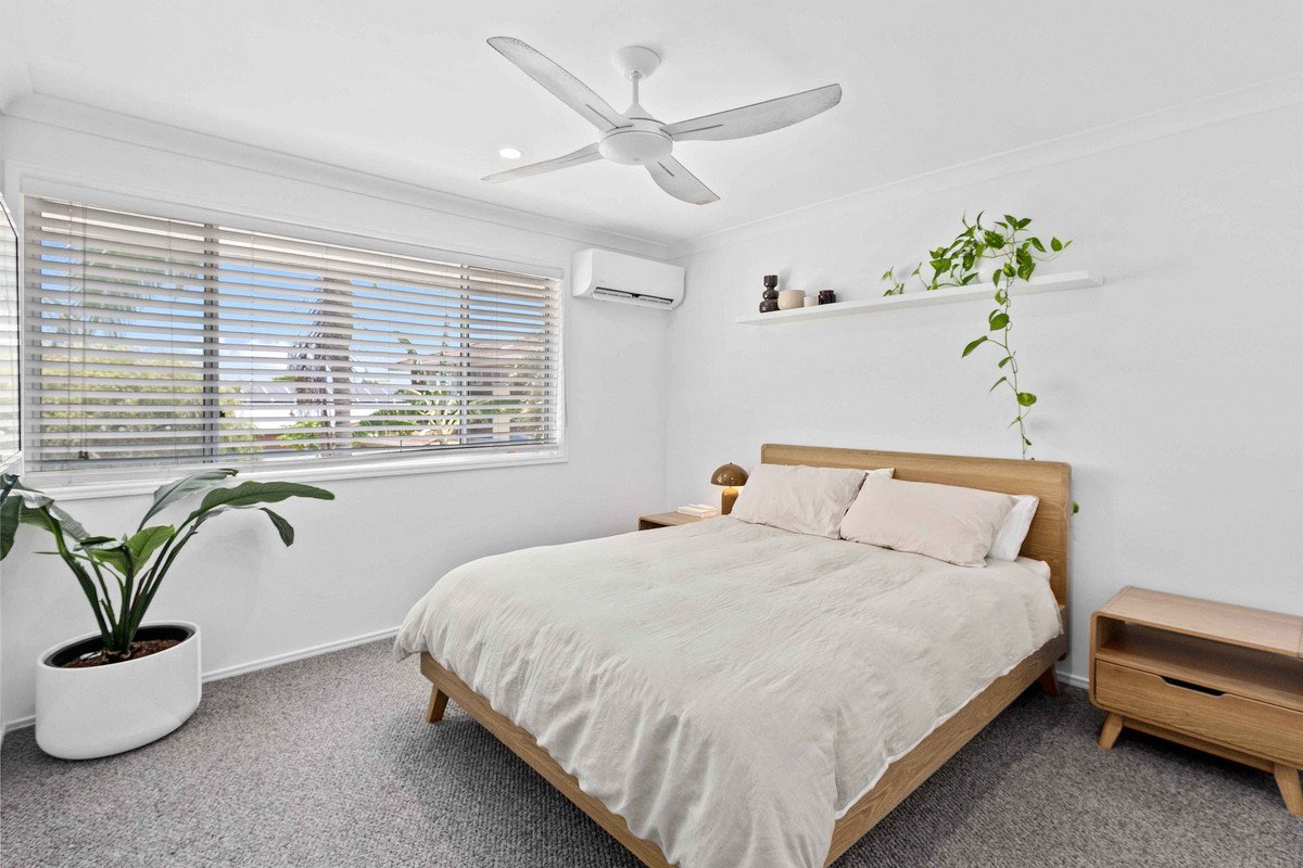 38/9-15 Harrier Drive Burleigh Waters 5