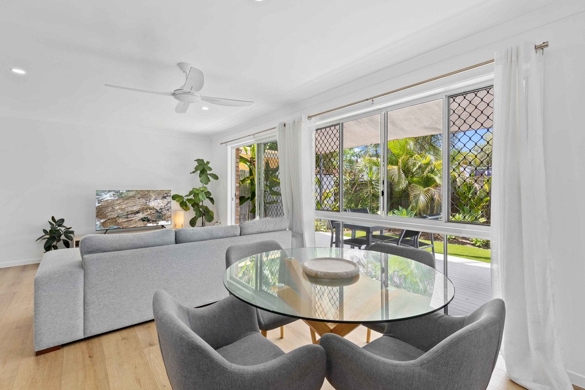 38/9-15 Harrier Drive Burleigh Waters 11