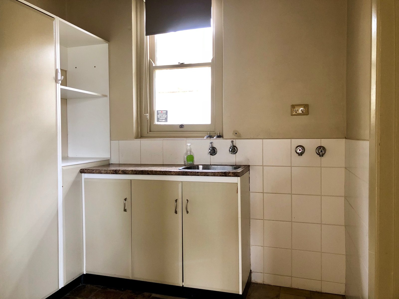 389 Fallon Street NORTH ALBURY 9