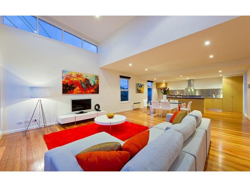 Gallery: 389 Graham Street