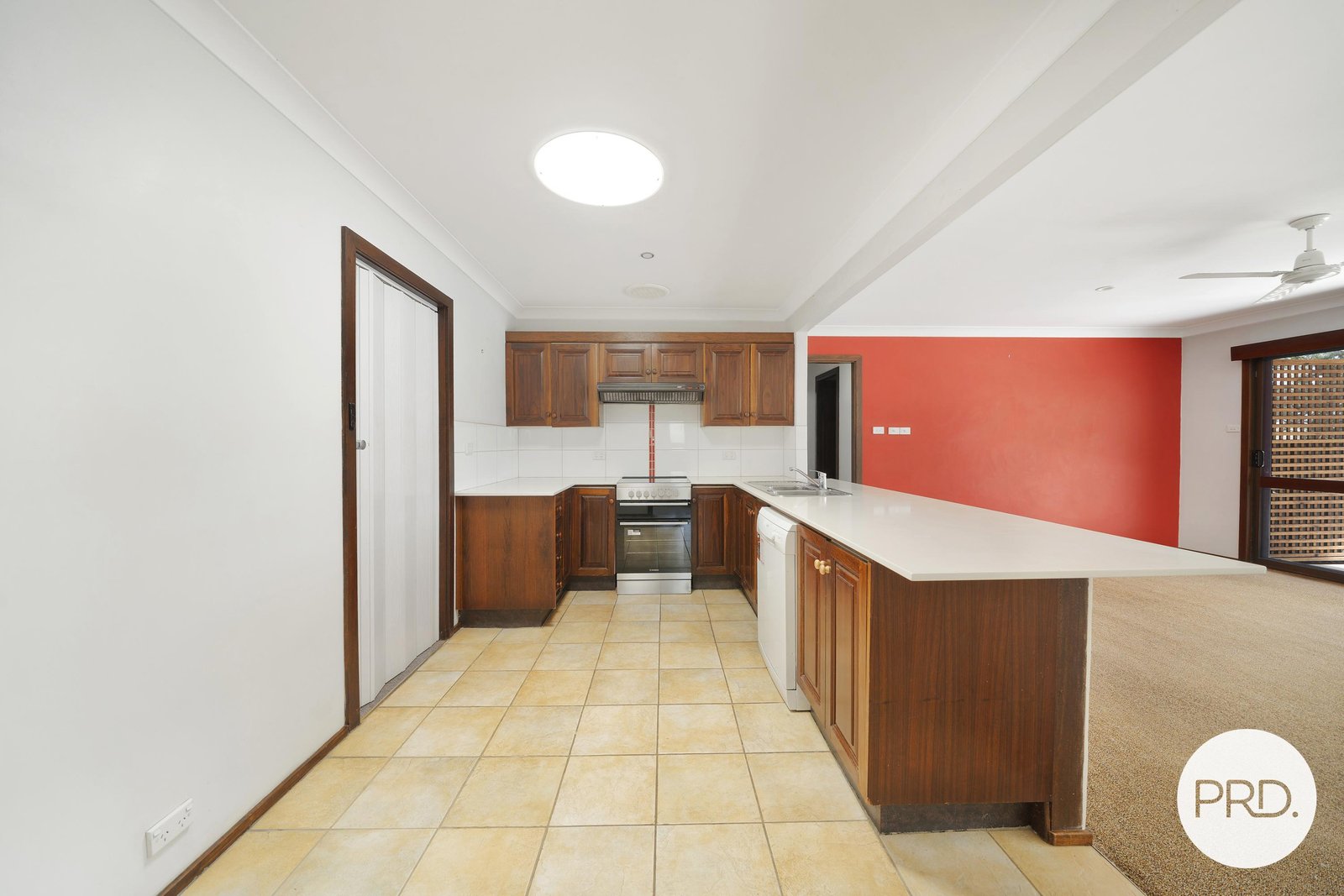 389 Ocean Drive WEST HAVEN 10