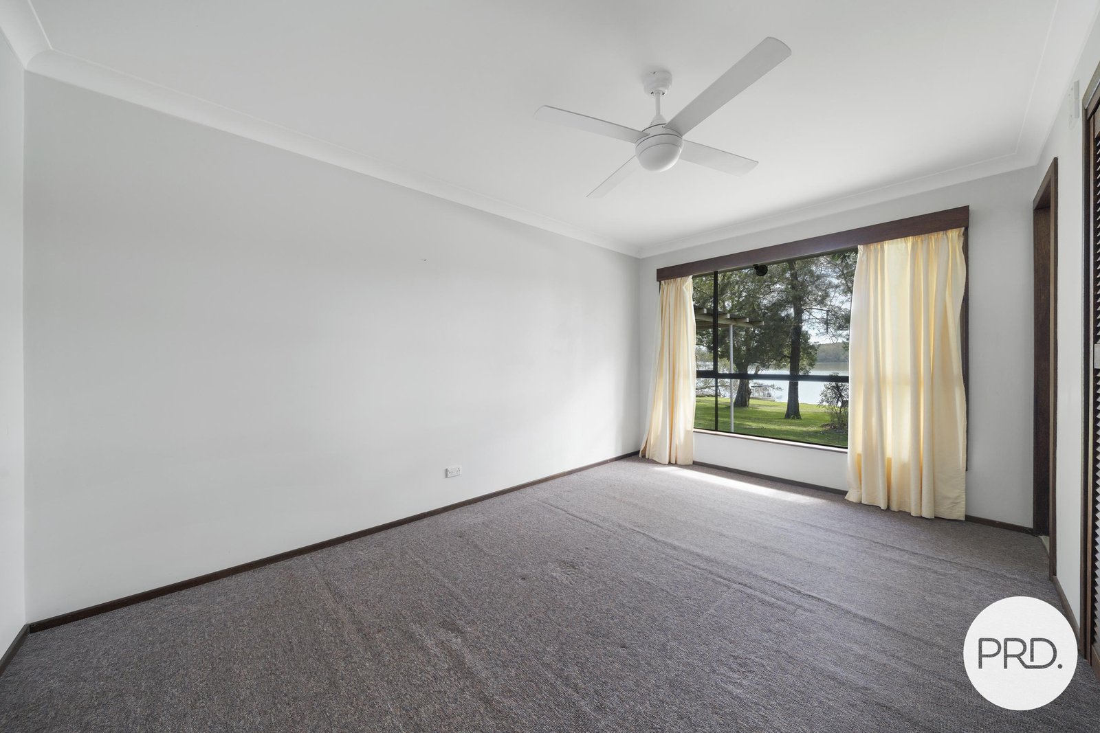 389 Ocean Drive WEST HAVEN 13