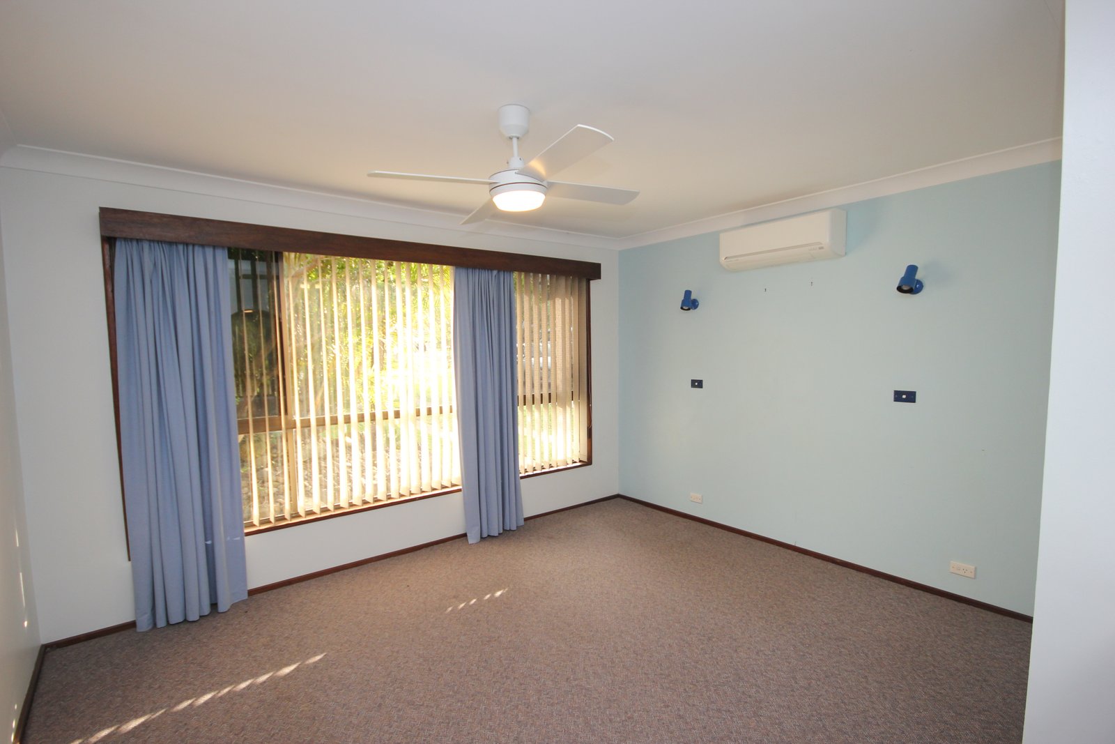 389 Ocean Drive WEST HAVEN 7