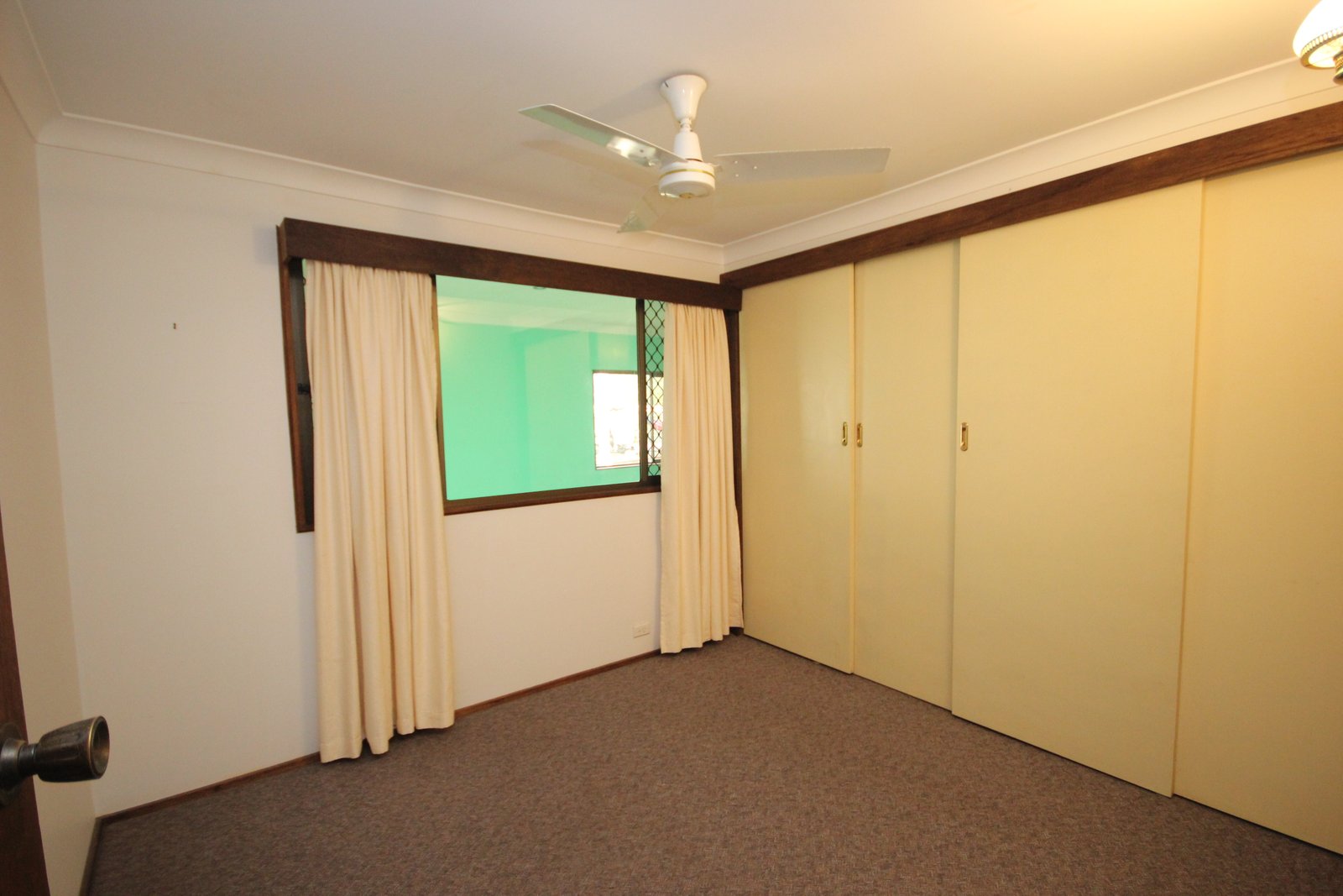 389 Ocean Drive WEST HAVEN 8