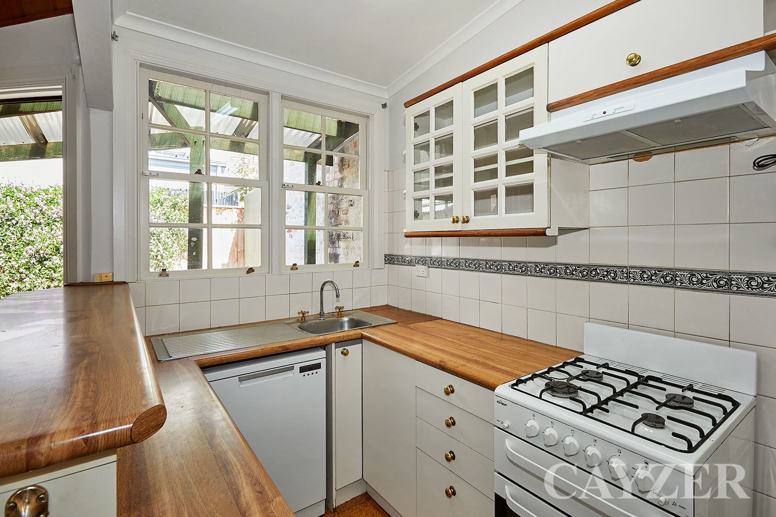 Gallery: 389 Park Street