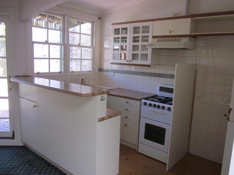 Gallery: 389 Park Street