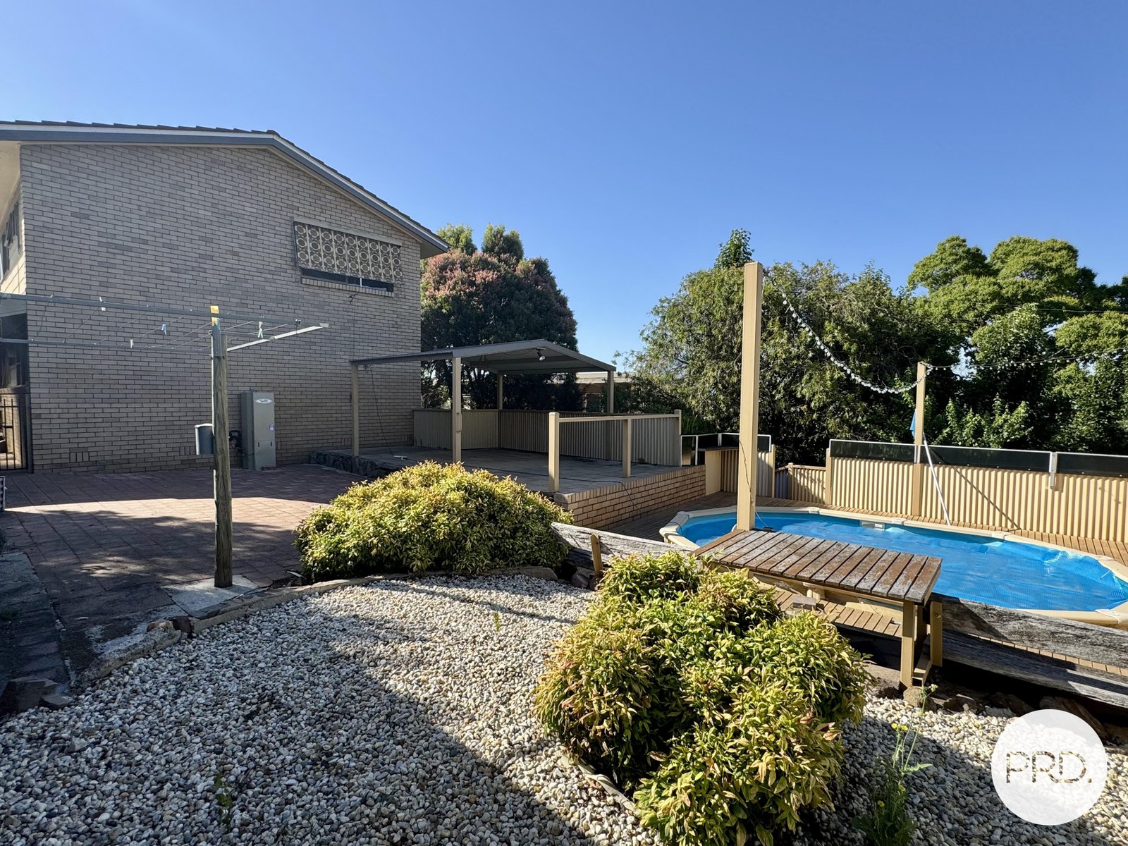 389 Paul Avenue LAVINGTON 18