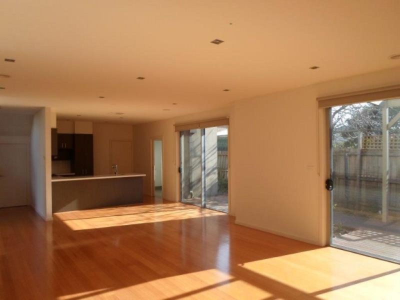 Gallery: 38A Junction Street