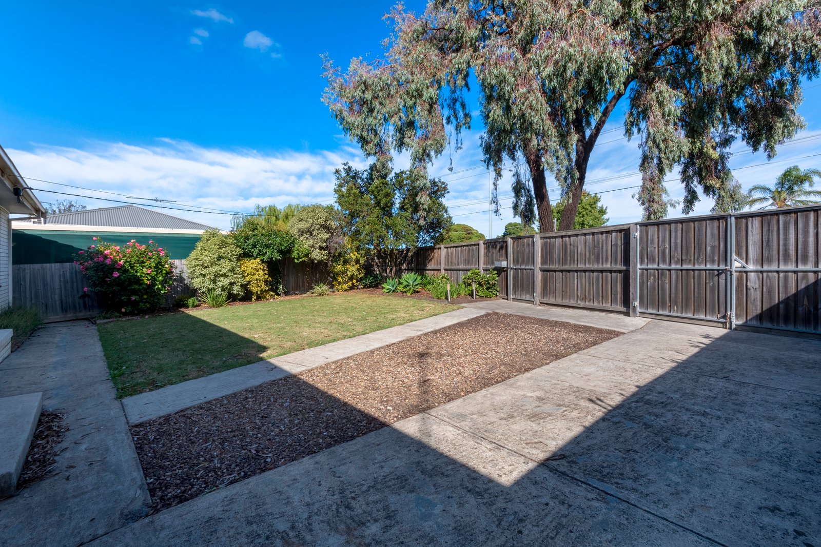 Gallery: 38a Torquay Road