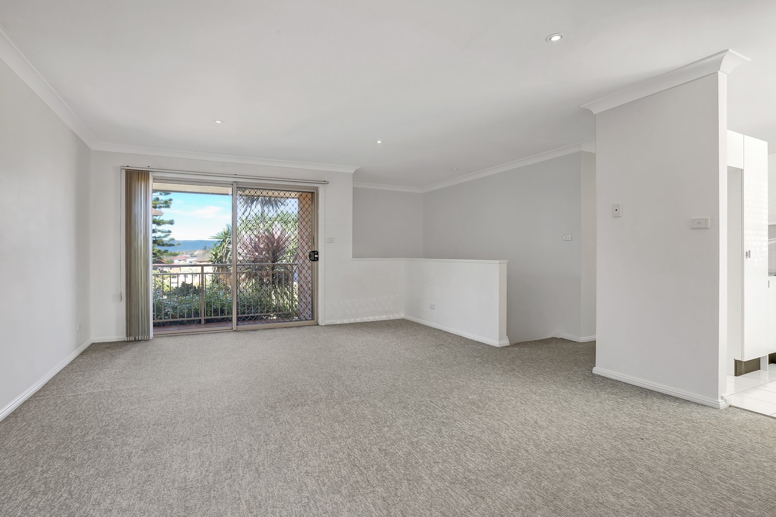 3/9-11 Clive Avenue WARRAWONG 5