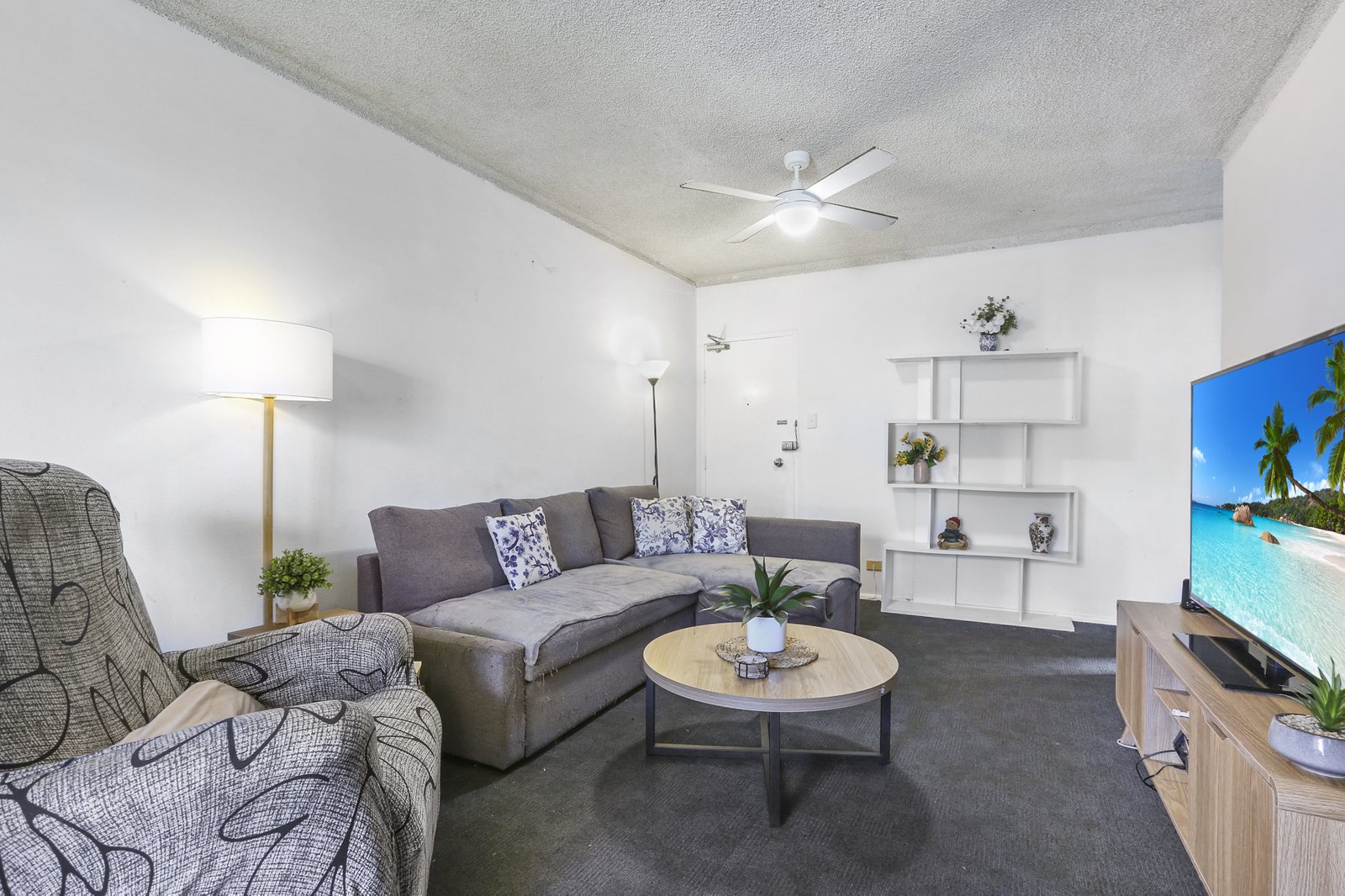 3/9-11 Peterborough Avenue LAKE ILLAWARRA 3