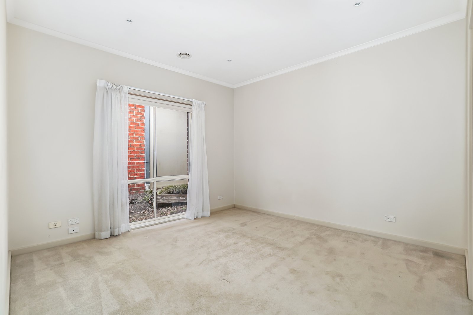 Gallery: 3/9-11 Woolert Street