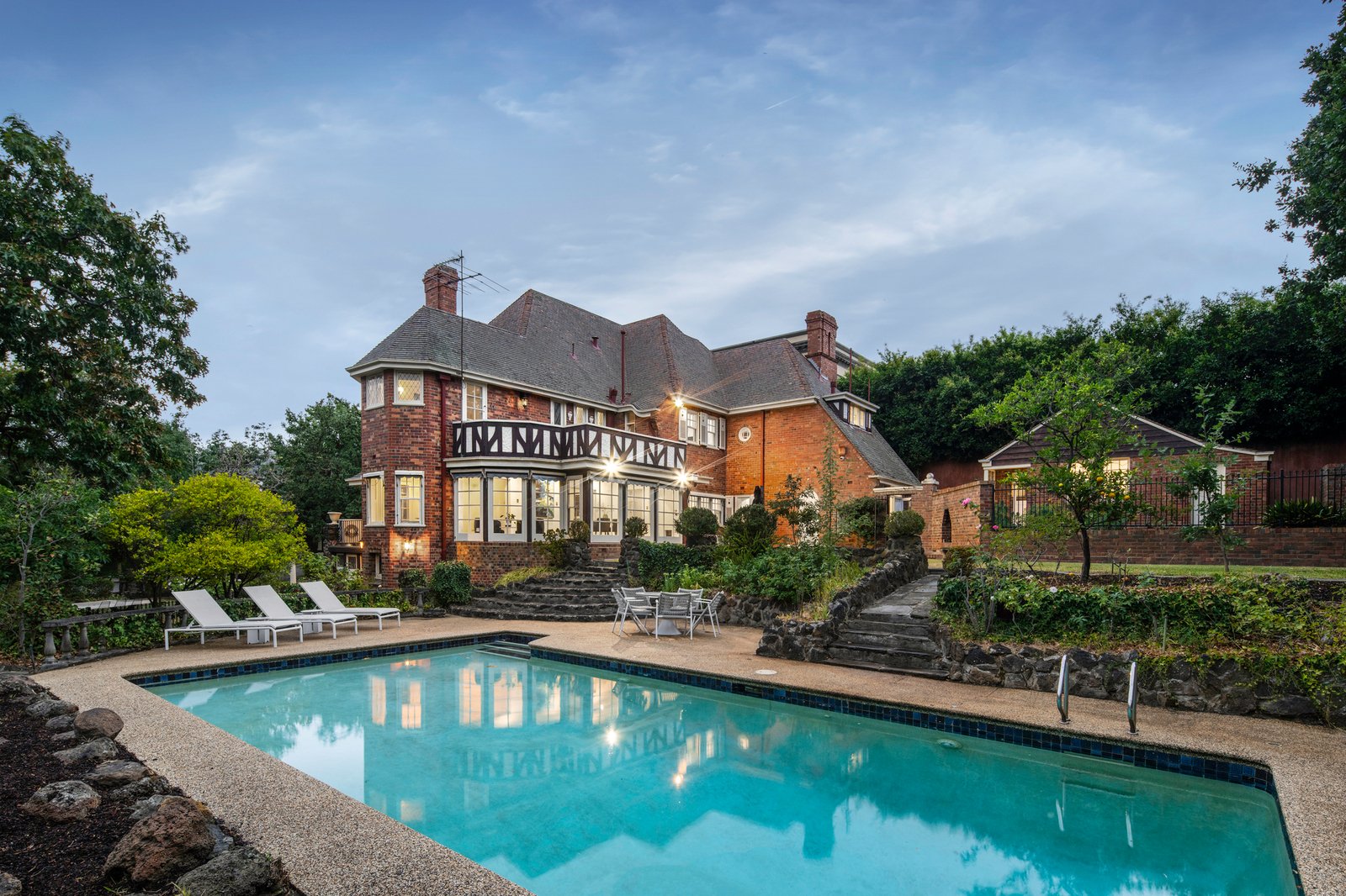 39-41 Hopetoun Road, Toorak, 3142