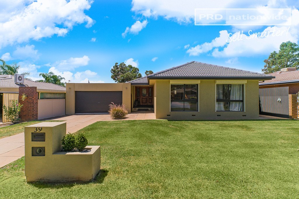 39 Adjin Street MOUNT AUSTIN 1