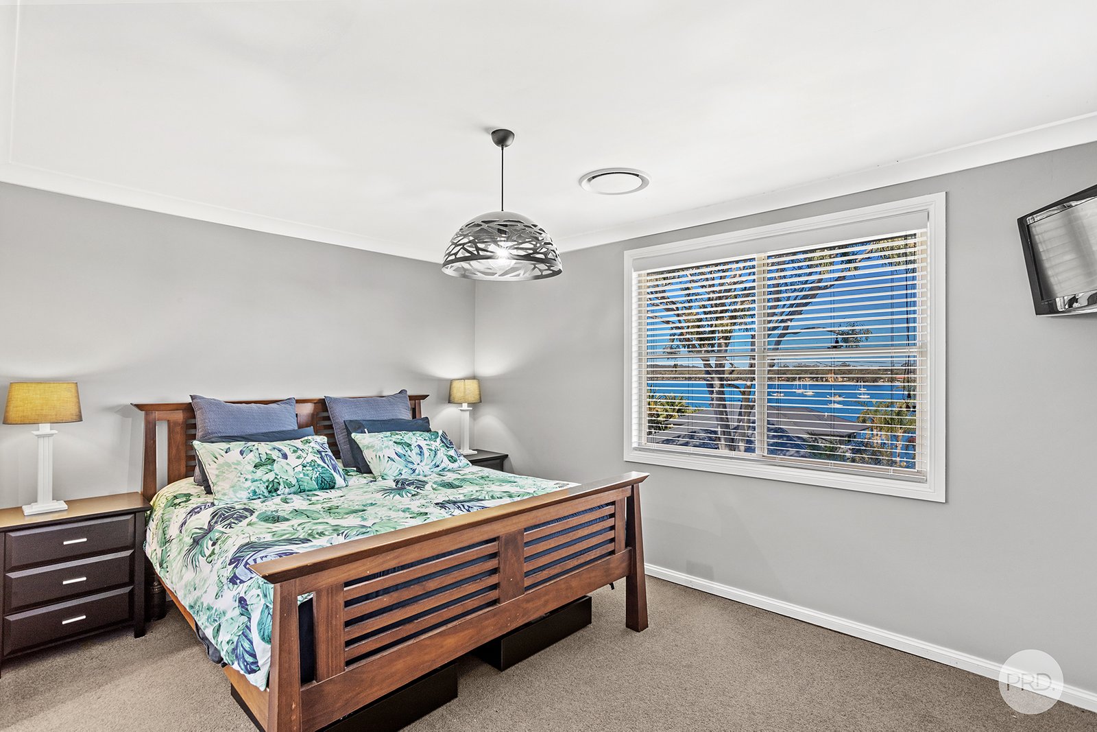 39 Admiralty Avenue TANILBA BAY 12