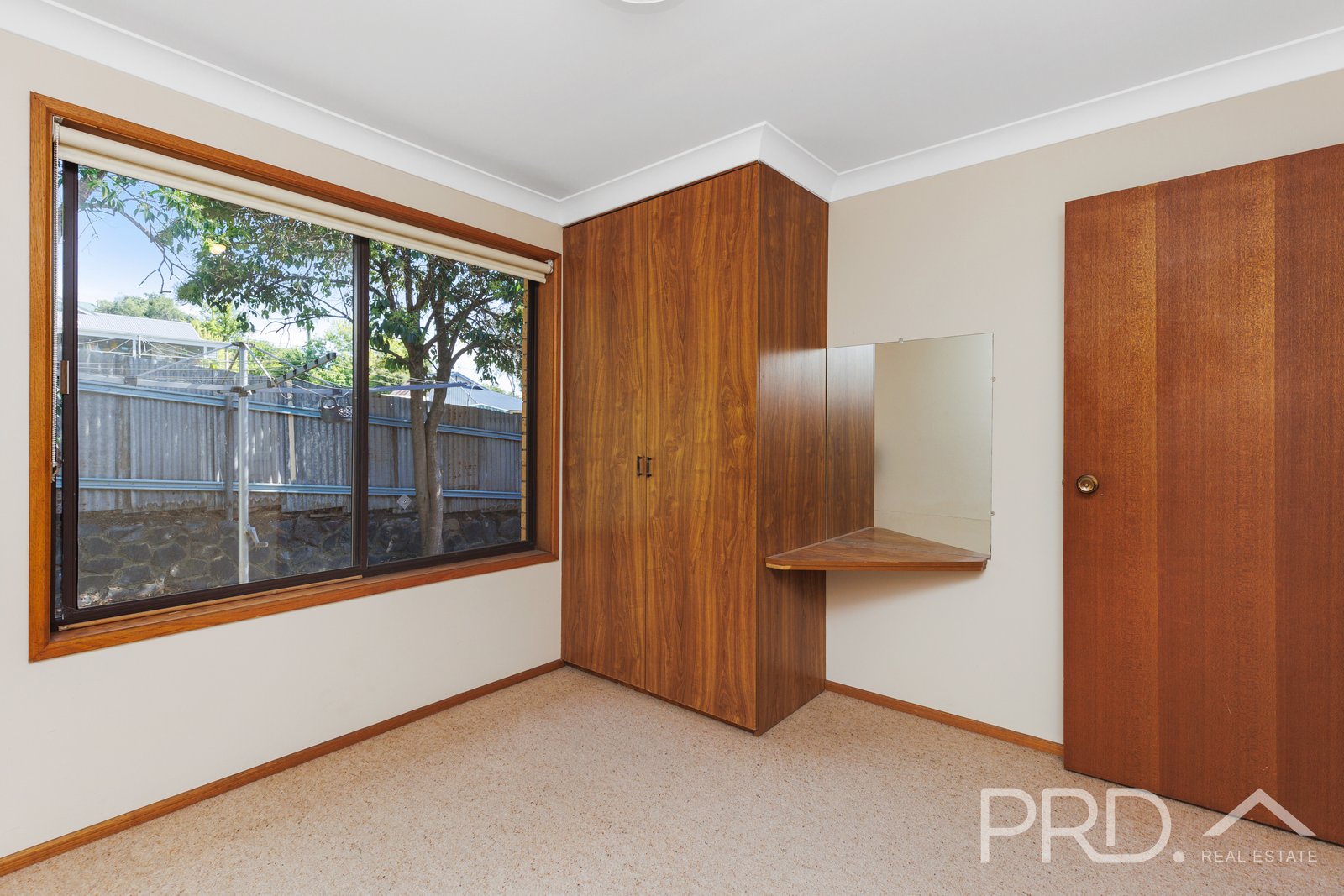 3/9 Anderson Place TUMUT 11