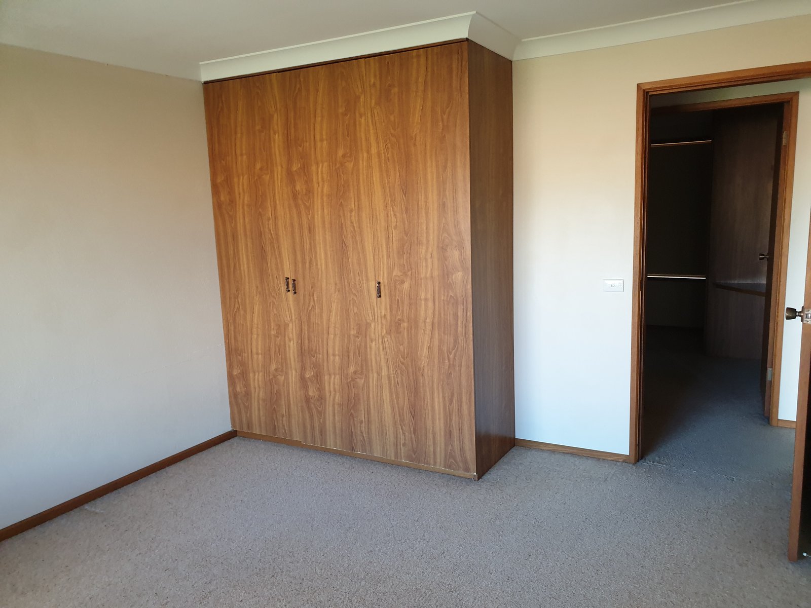 3/9 Anderson Place TUMUT 6