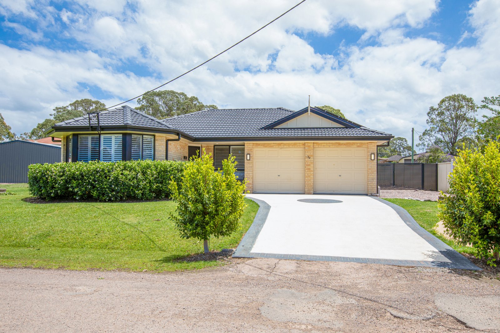 39 Ann Street WALLALONG 1