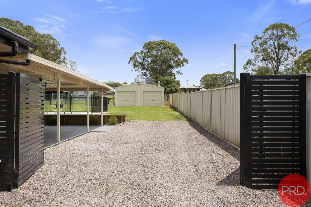 39 Ann Street WALLALONG 23