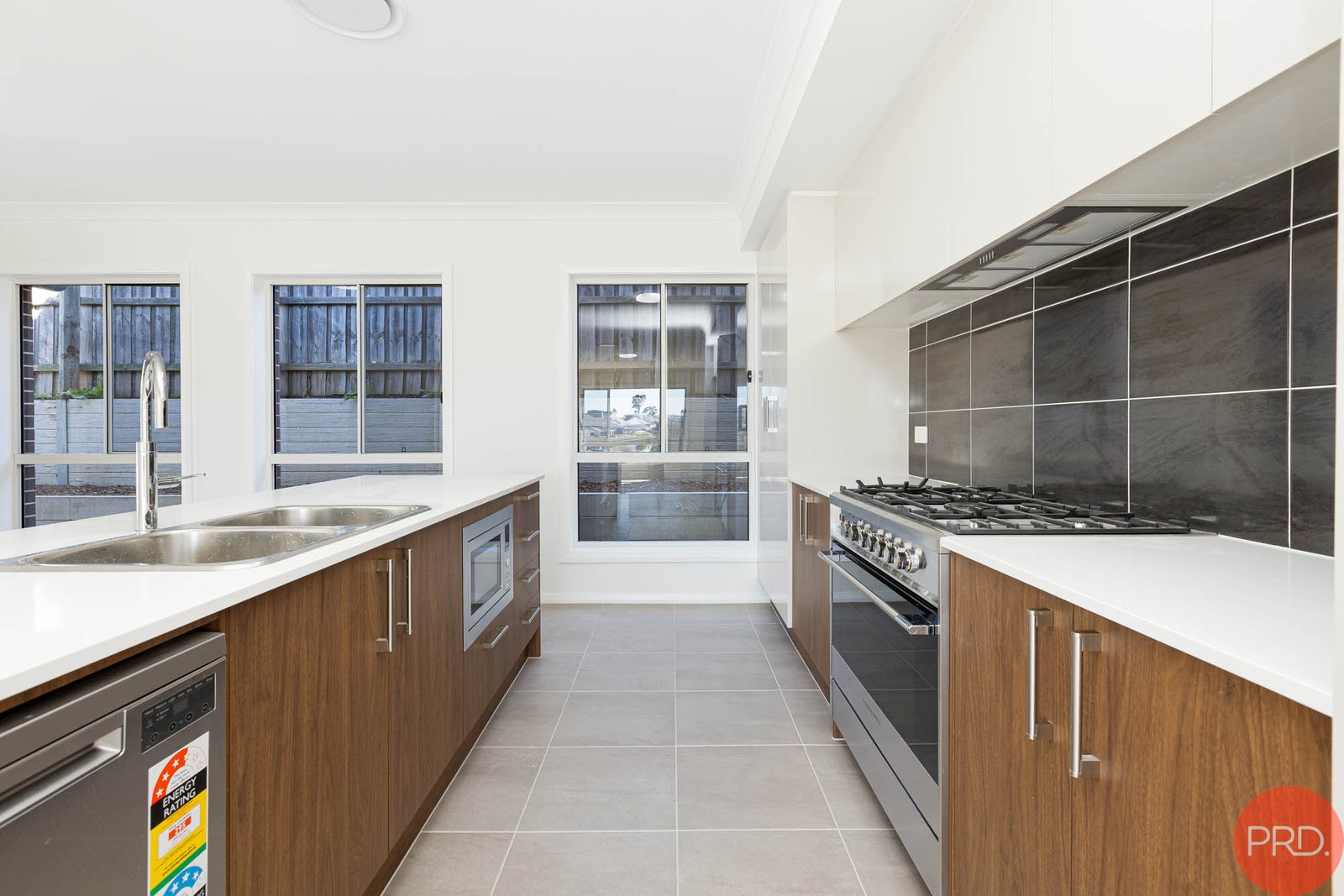 39 Avocet Street ABERGLASSLYN 9