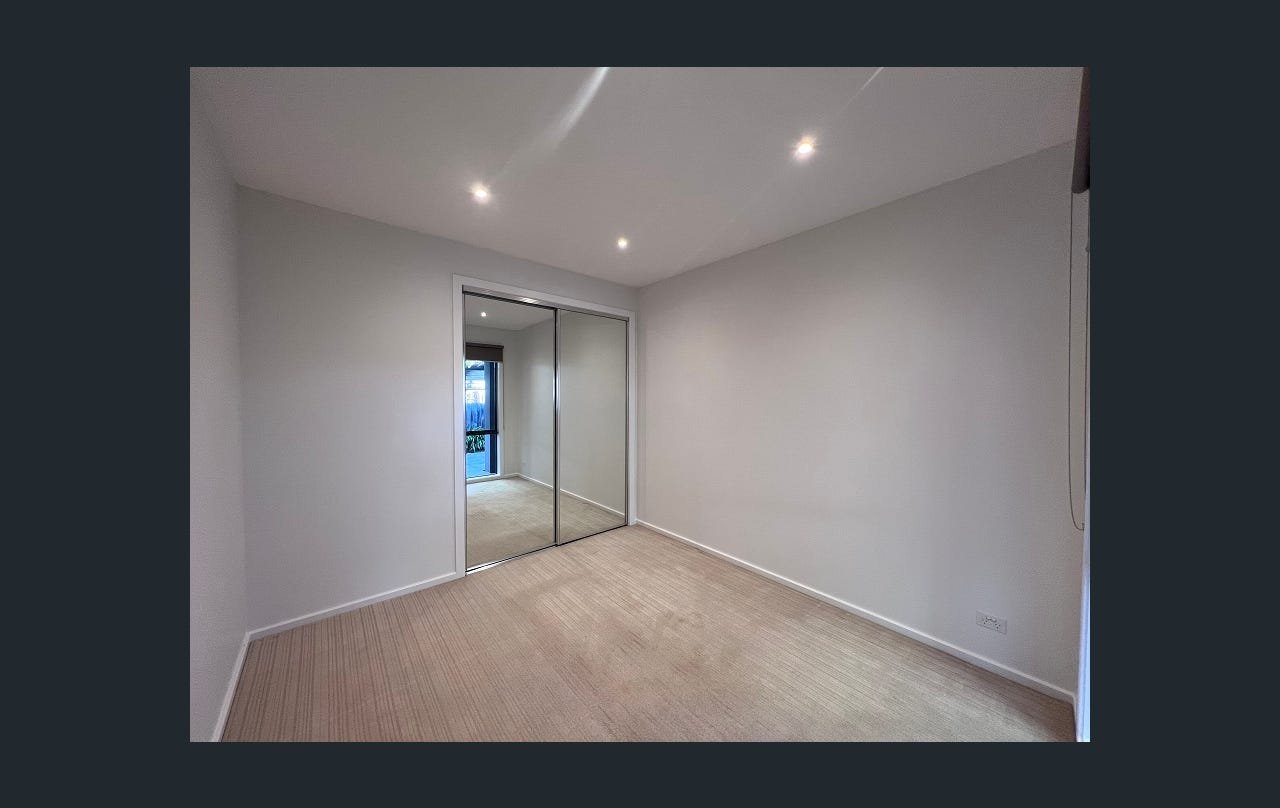 Gallery: 3/9 Basil Street
