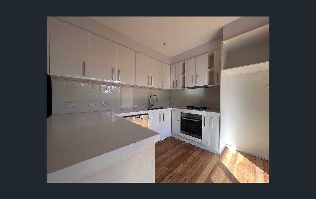 Gallery: 3/9 Basil Street