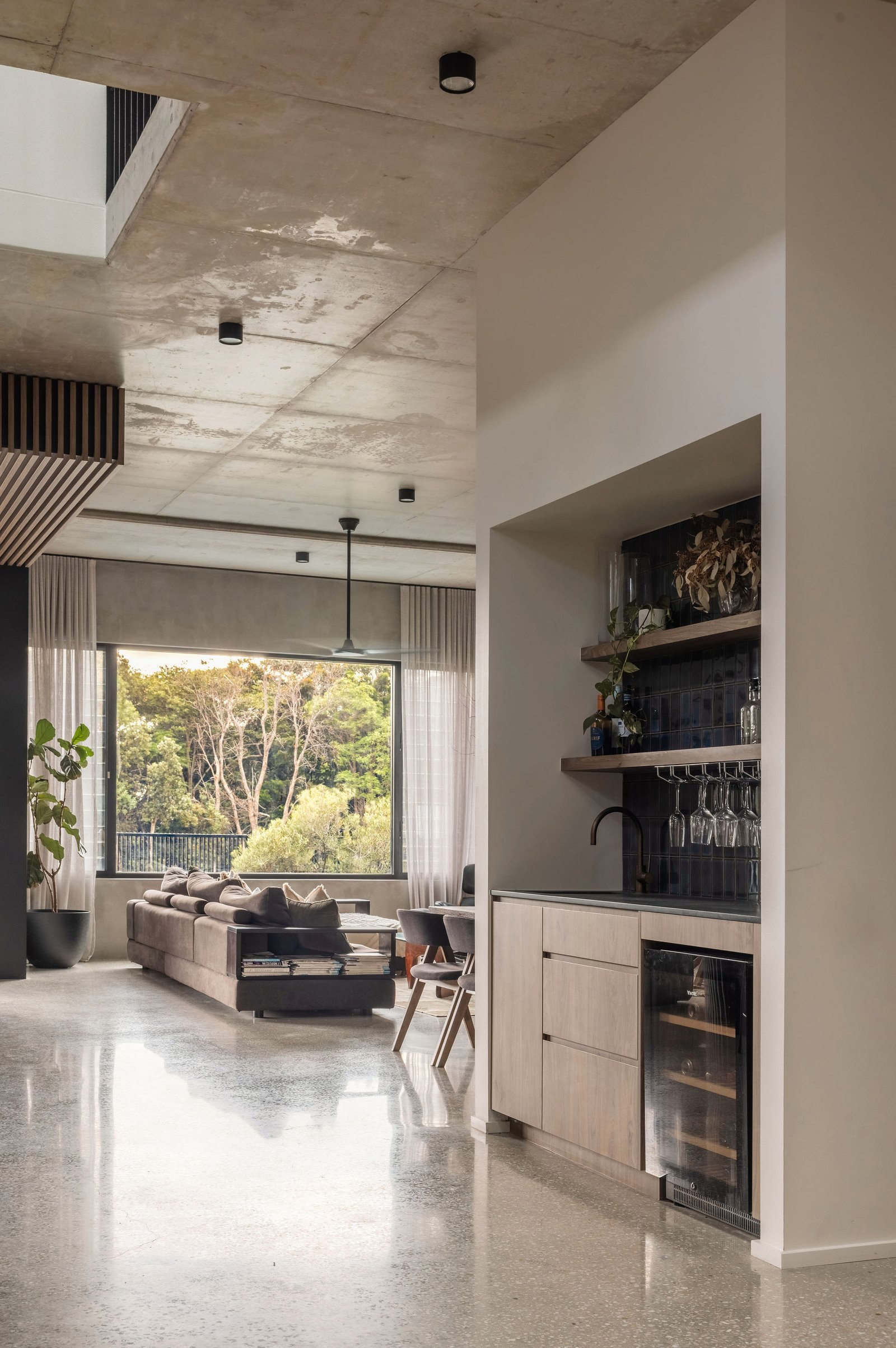 39 Black Wattle Circuit CASUARINA 11